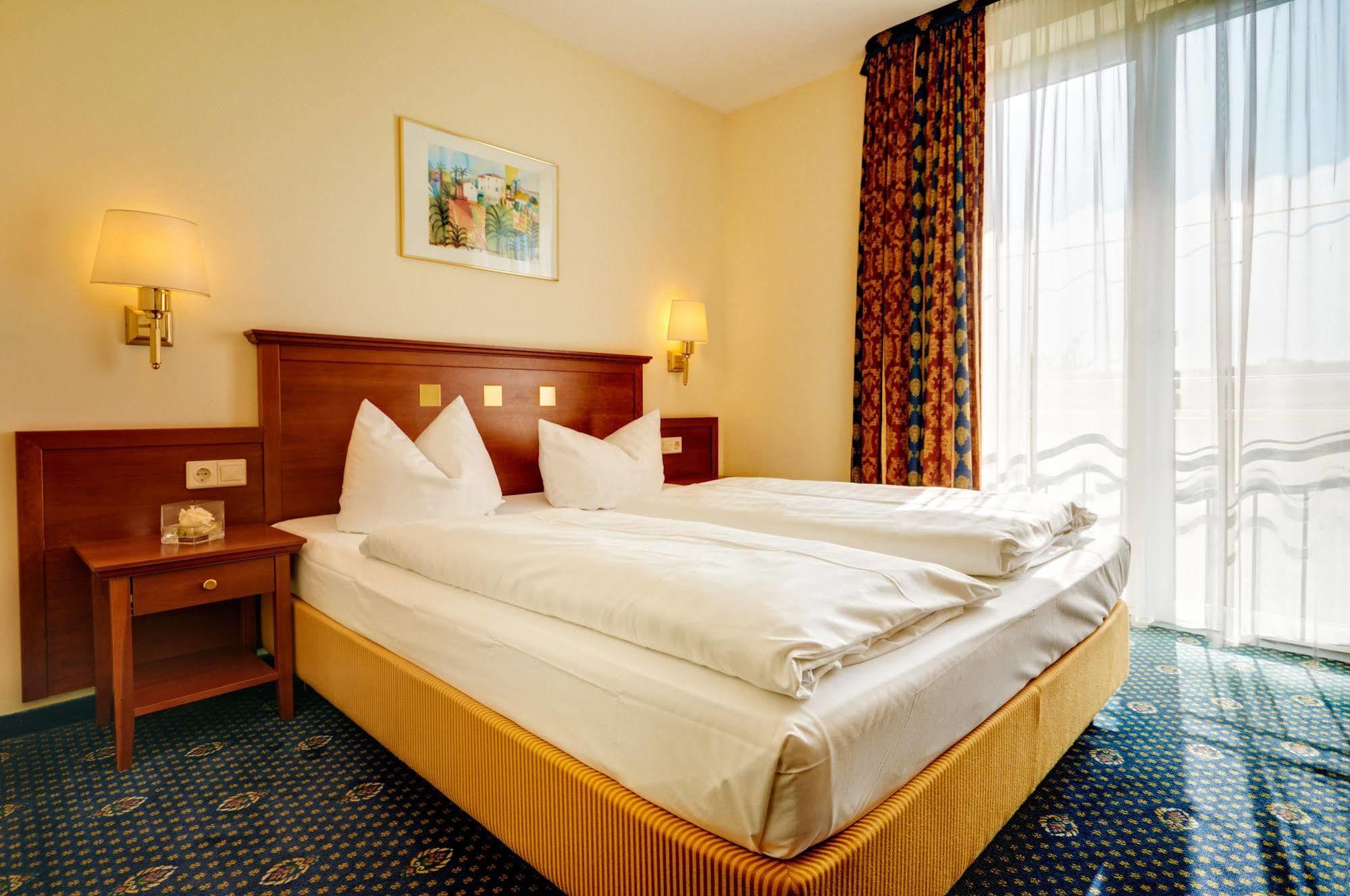 Landhotel Hallnberg Walpertskirchen Εξωτερικό φωτογραφία